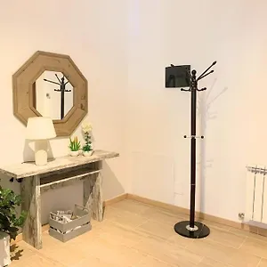 https://ginevras-house.hotelinveneto.com