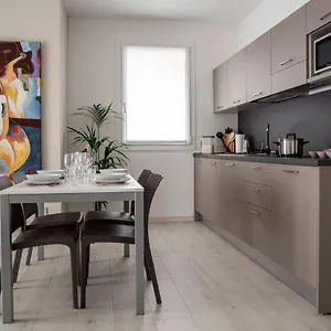 https://camelot-red-appartamenti.hotelinveneto.com
