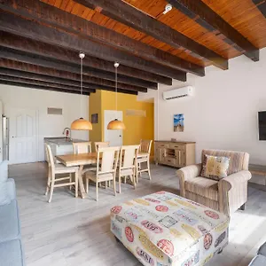 Punda Centre Penthouse Apartamento